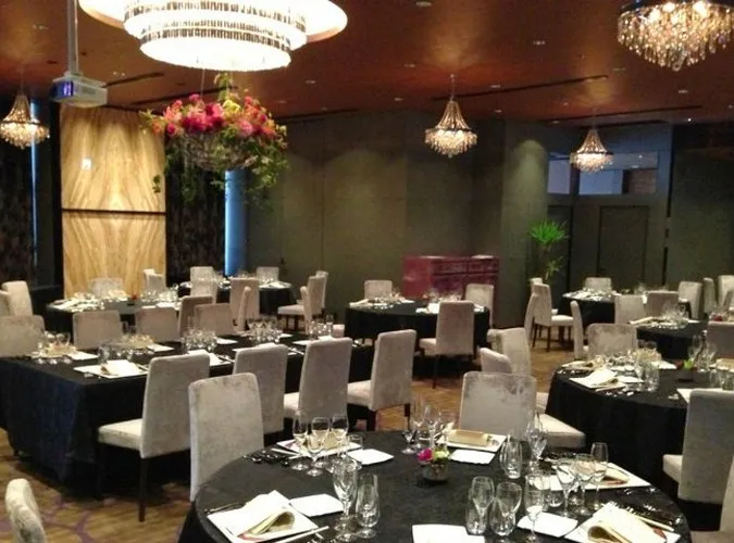 restaurant ALASKAーアラスカー フェスティバルタワー店