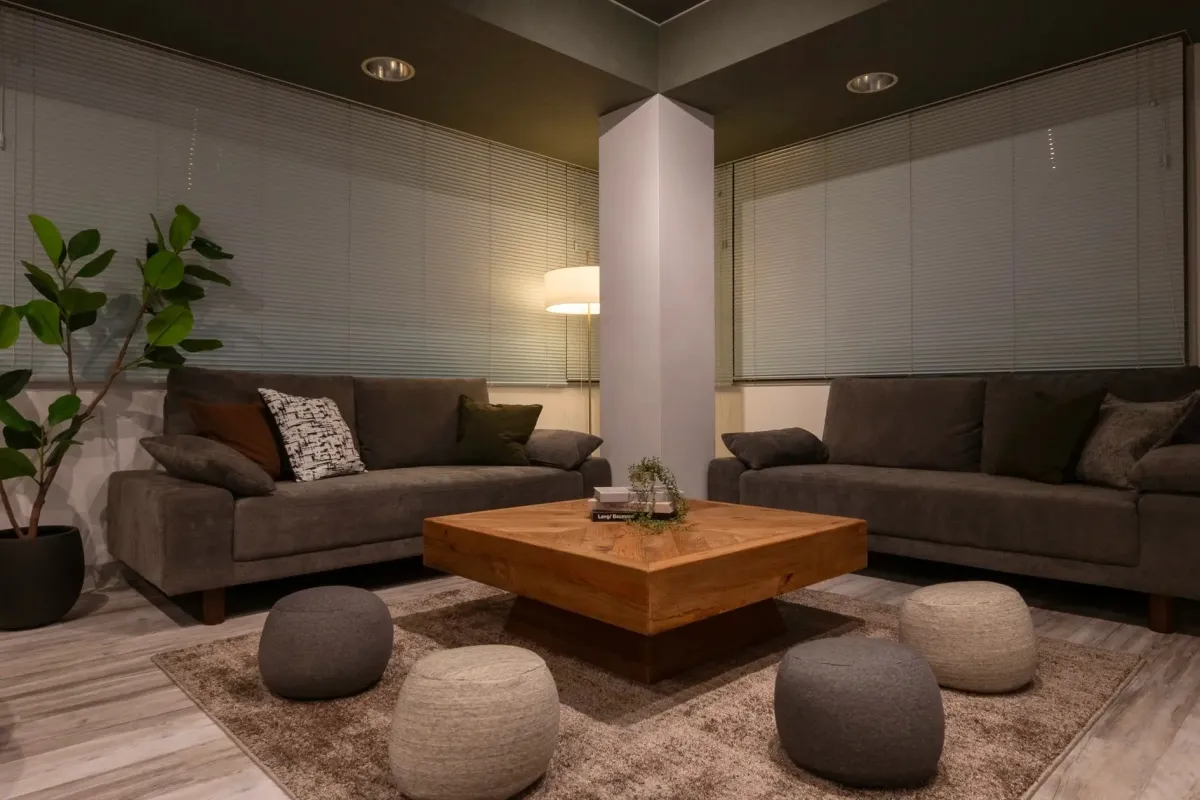 813_MillionLOUNGE西新宿:813_MillionLOUNGE西新宿