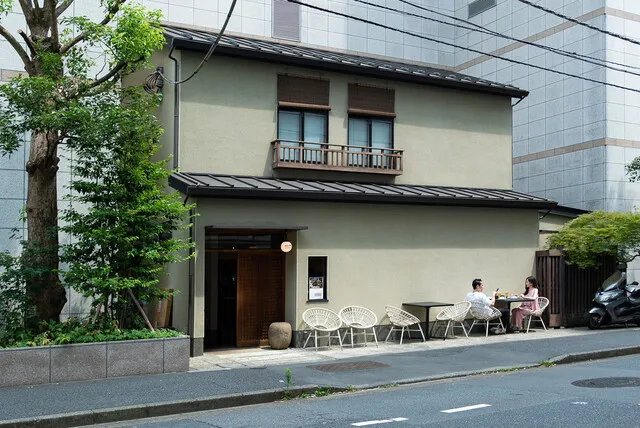 日月