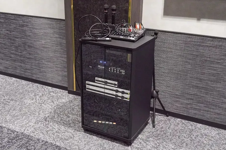 TIME SHARING 新橋駅前5F（銀座口）