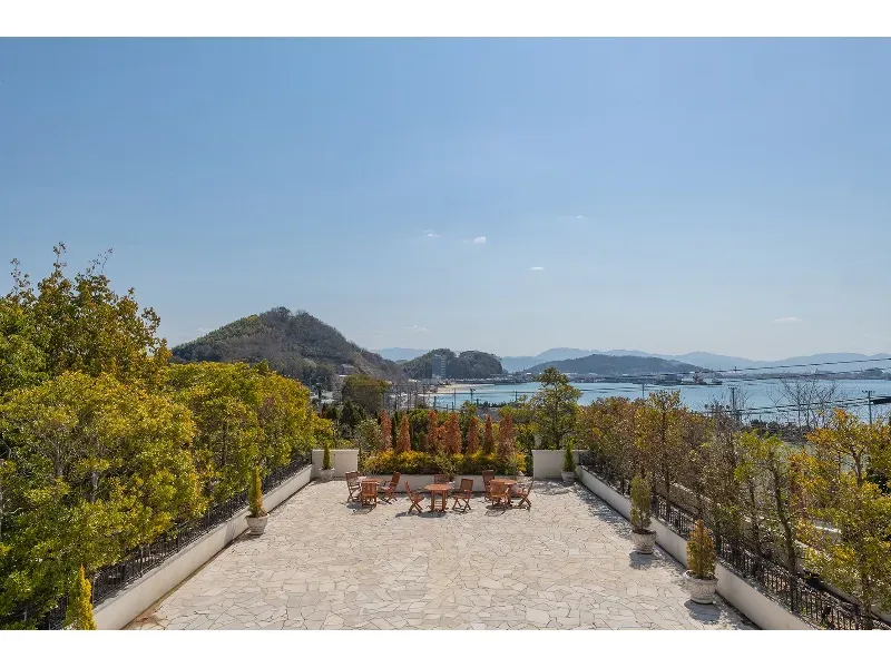 ニーズ松山（旧名：ベイサイド迎賓館(松山) ）