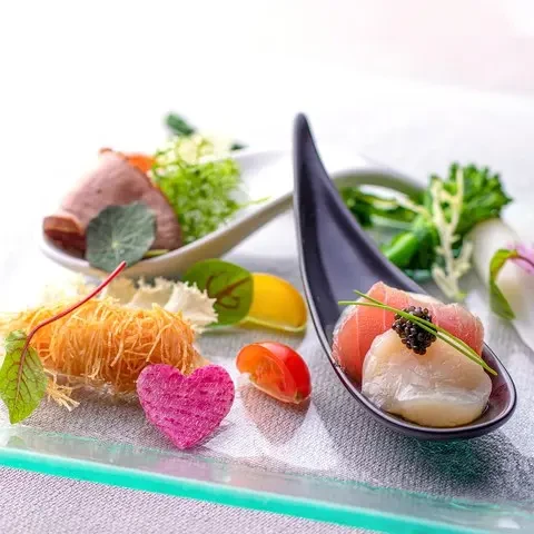 THE SEASONS LANDMARK KOBE KITANO