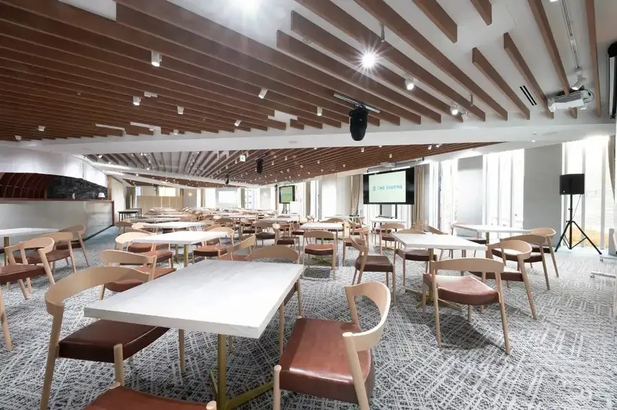 グレイドパーク新宿駅前