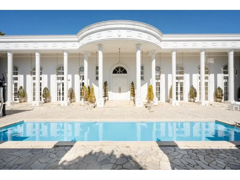 ニーズさいたま新都心（旧名：ガーデンヒルズ迎賓館 大宮(さいたま新都心) ）