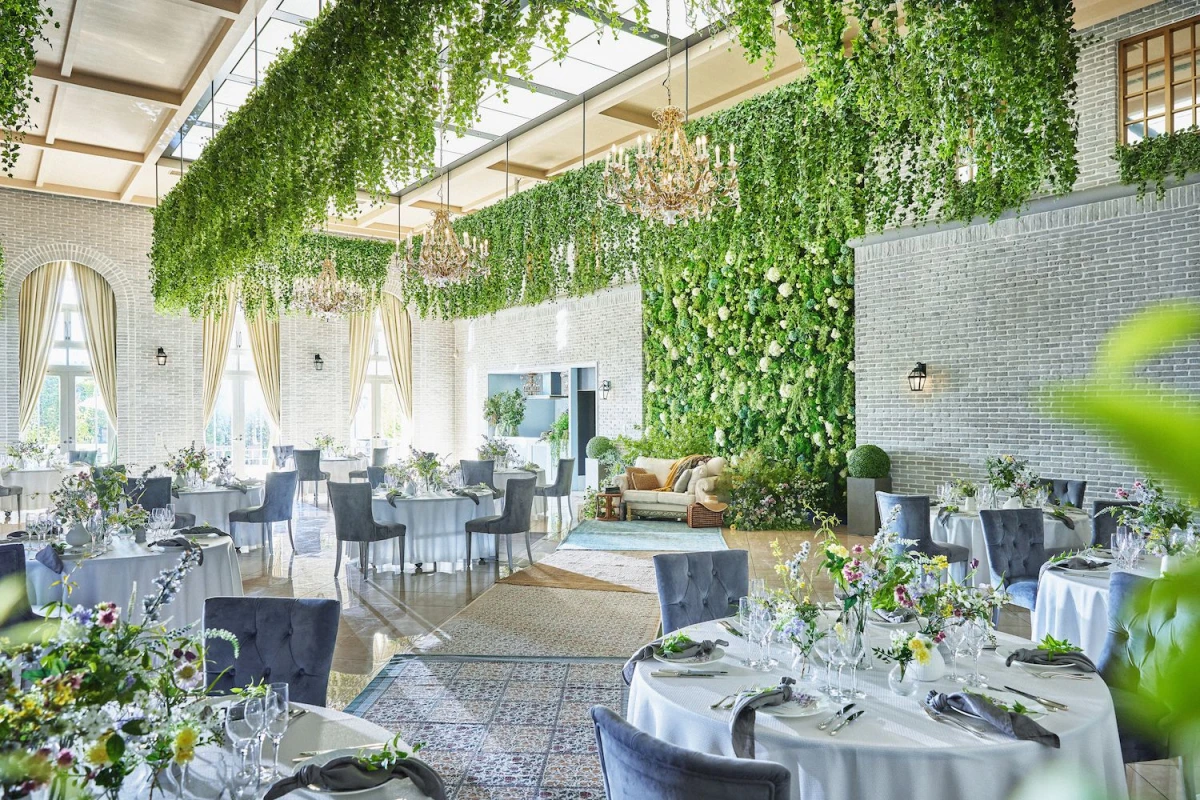 ローズガーデン/ロイヤルグレース大聖堂