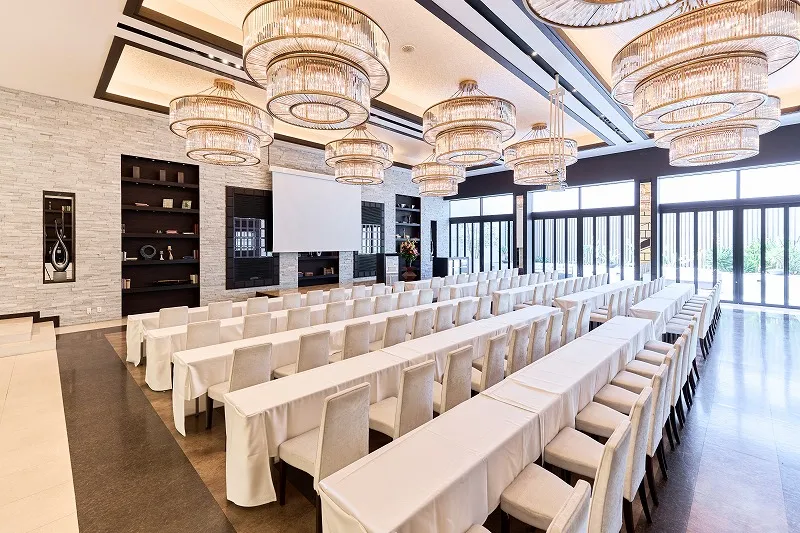 ホワイトヒルズ