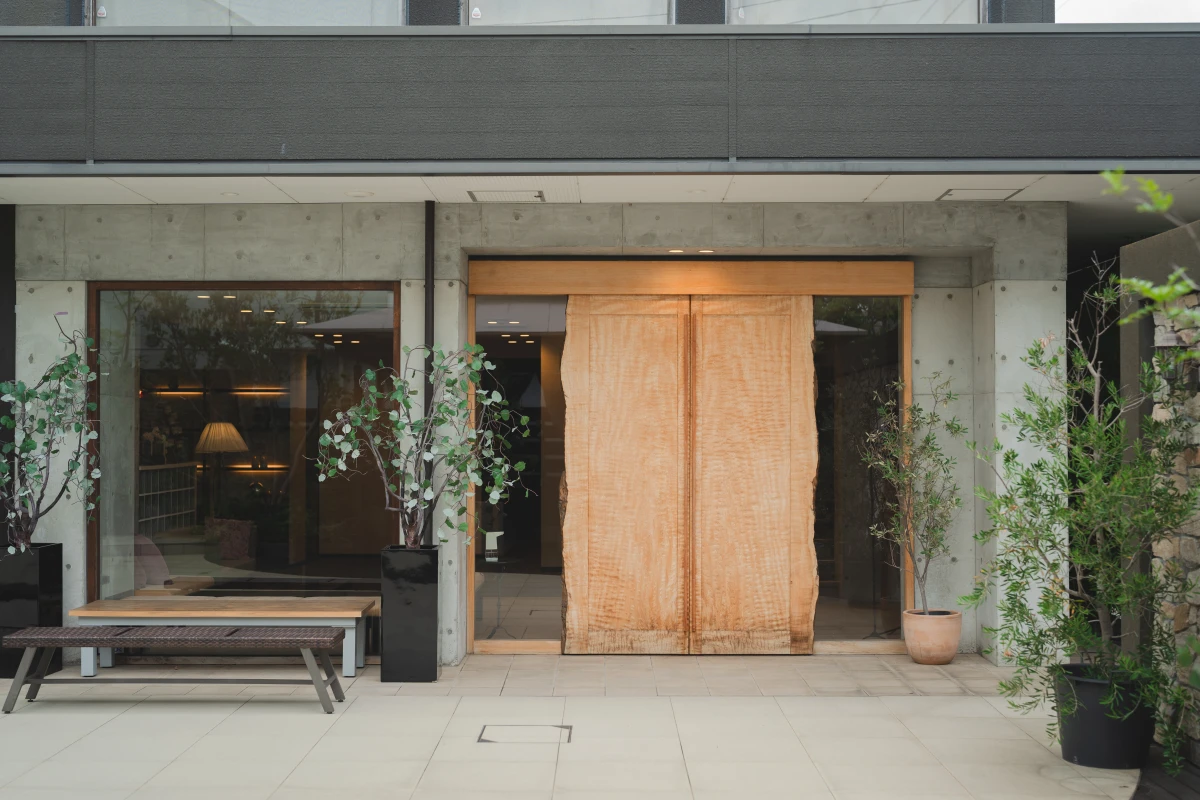 ル・メルシェプラス