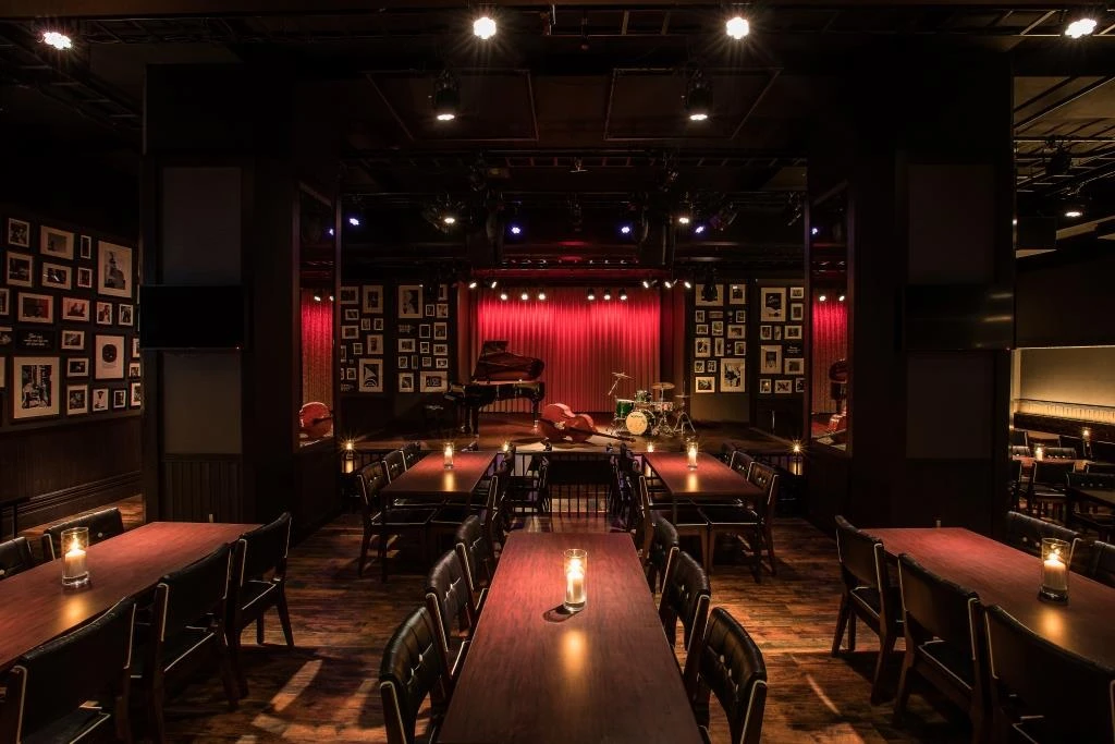 キャトルセゾン浜松:THE THEATER　ザ・シアター