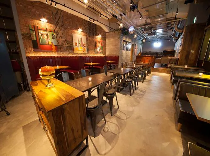 HangOut HangOver 西武新宿Brick St.店