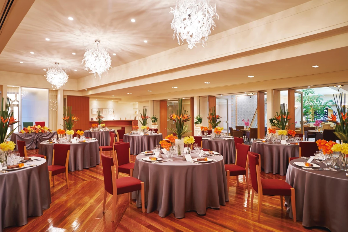 エスタシオン・デ・神戸:ブライトンマナー