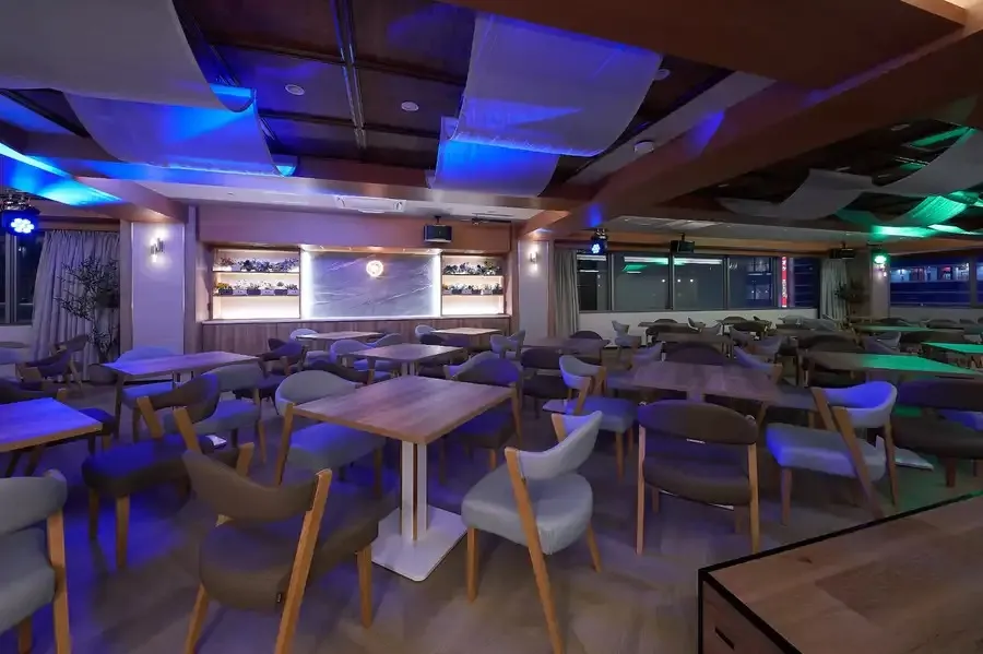 グレイドパーク 新橋駅前7F（銀座口）