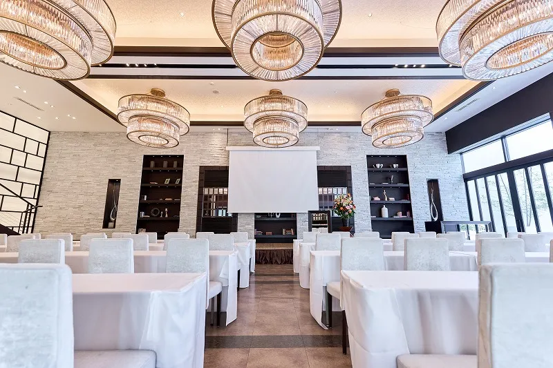 ホワイトヒルズ