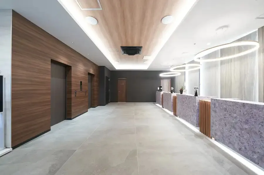 グレイドパーク 新橋駅前8F（銀座口）