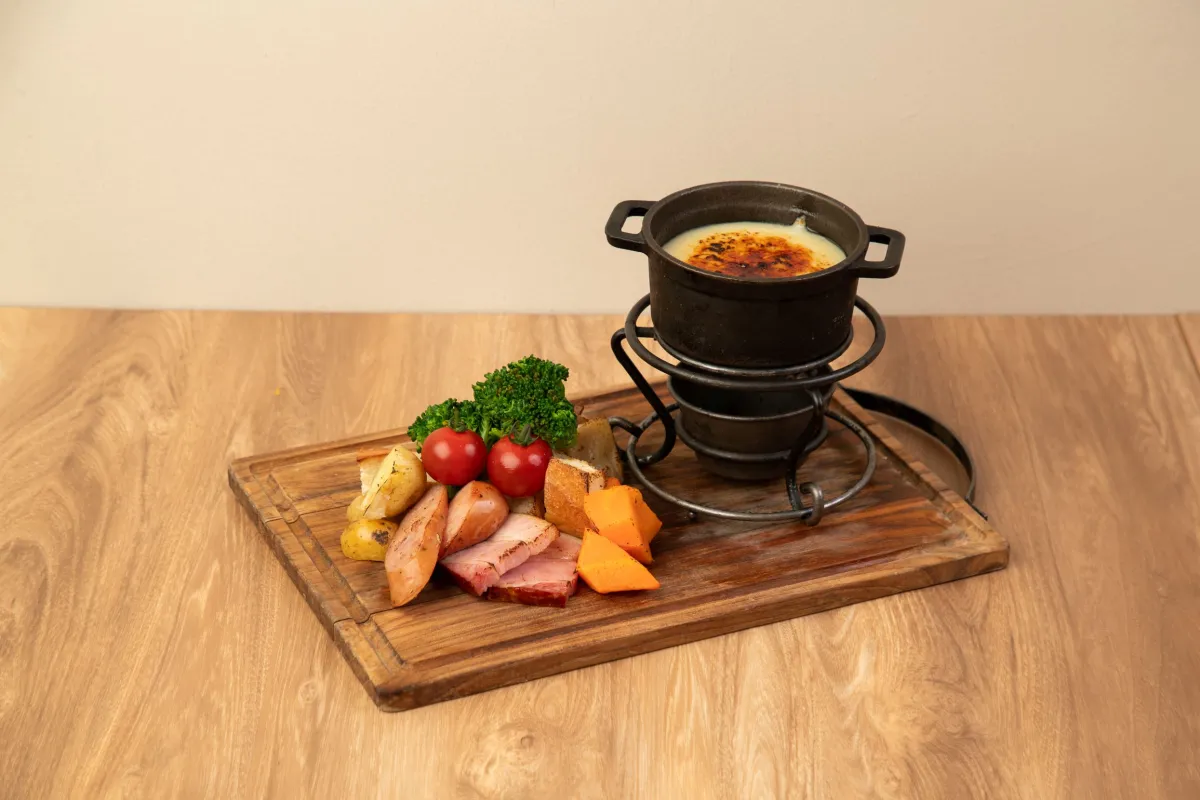 CheeseTable 池袋店