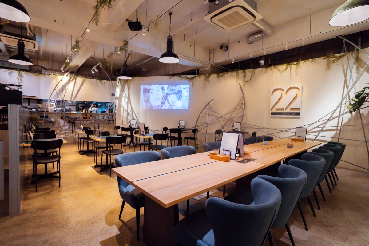 CAFE&WEDDING22:フロア