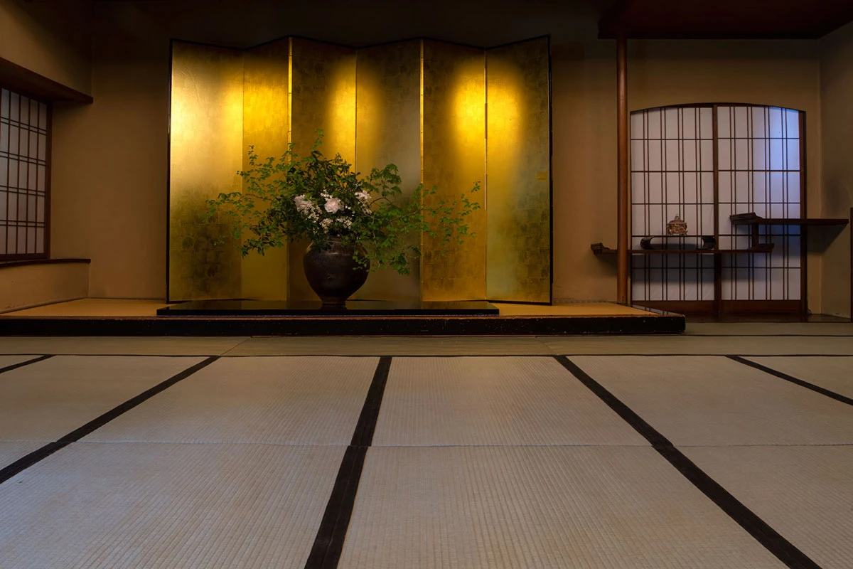 明輝館1階「葵の間」