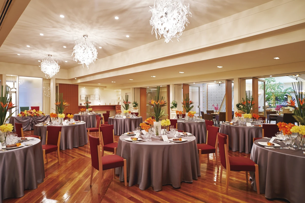 エスタシオン・デ・神戸:ブライトンマナー