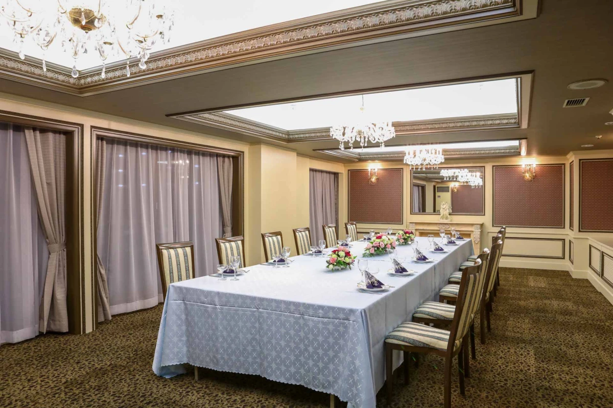 八戸グランドホテル:サファイヤ