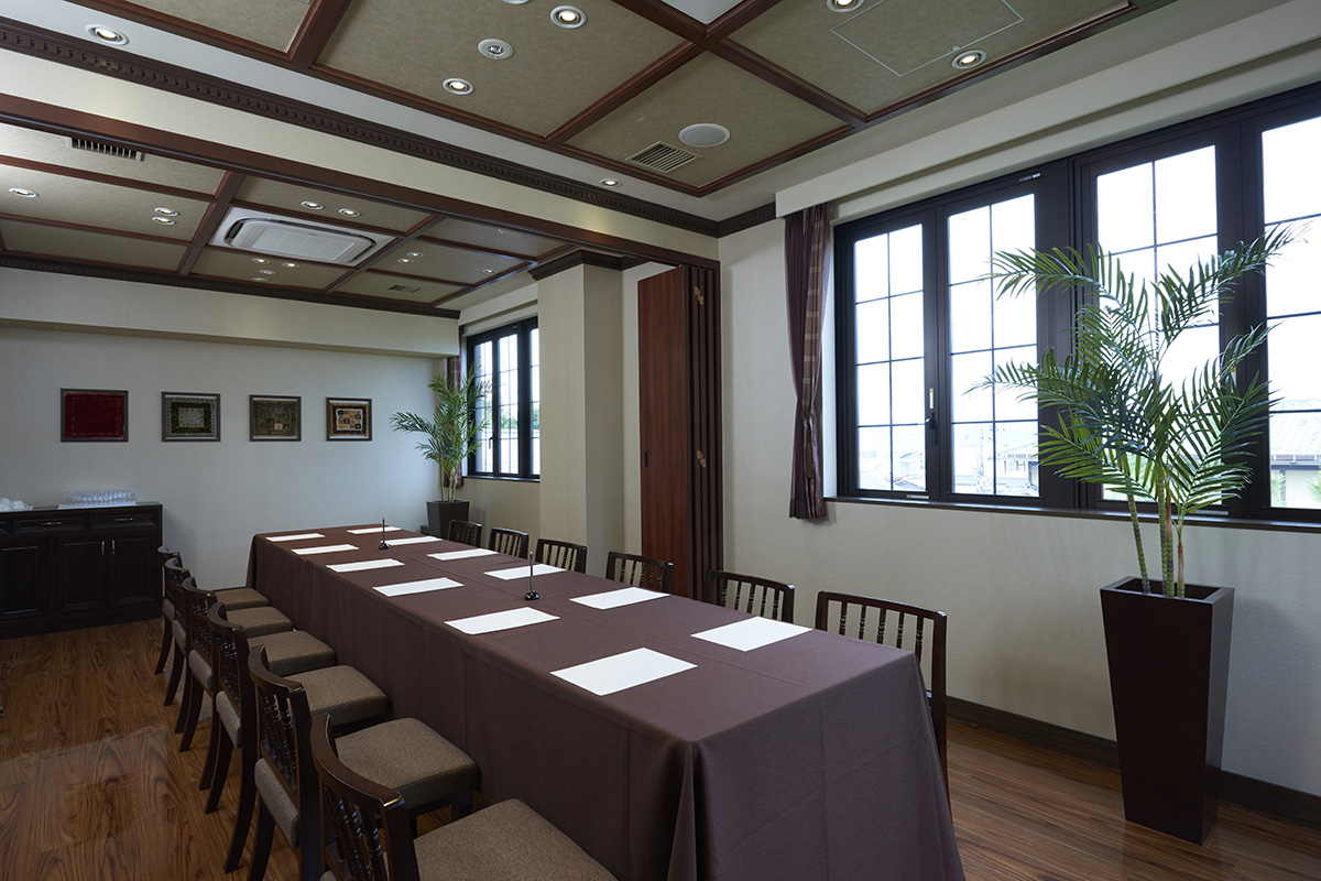 小会場 2F VIP ROOM