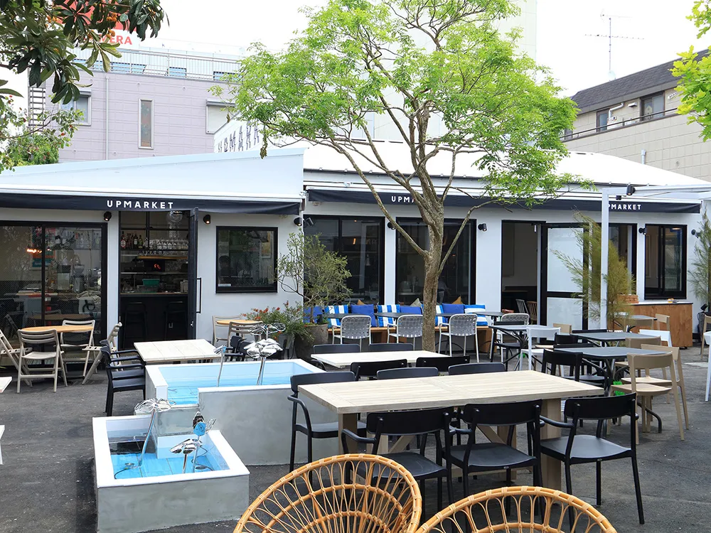 UPMARKET PIZZA&CAFE