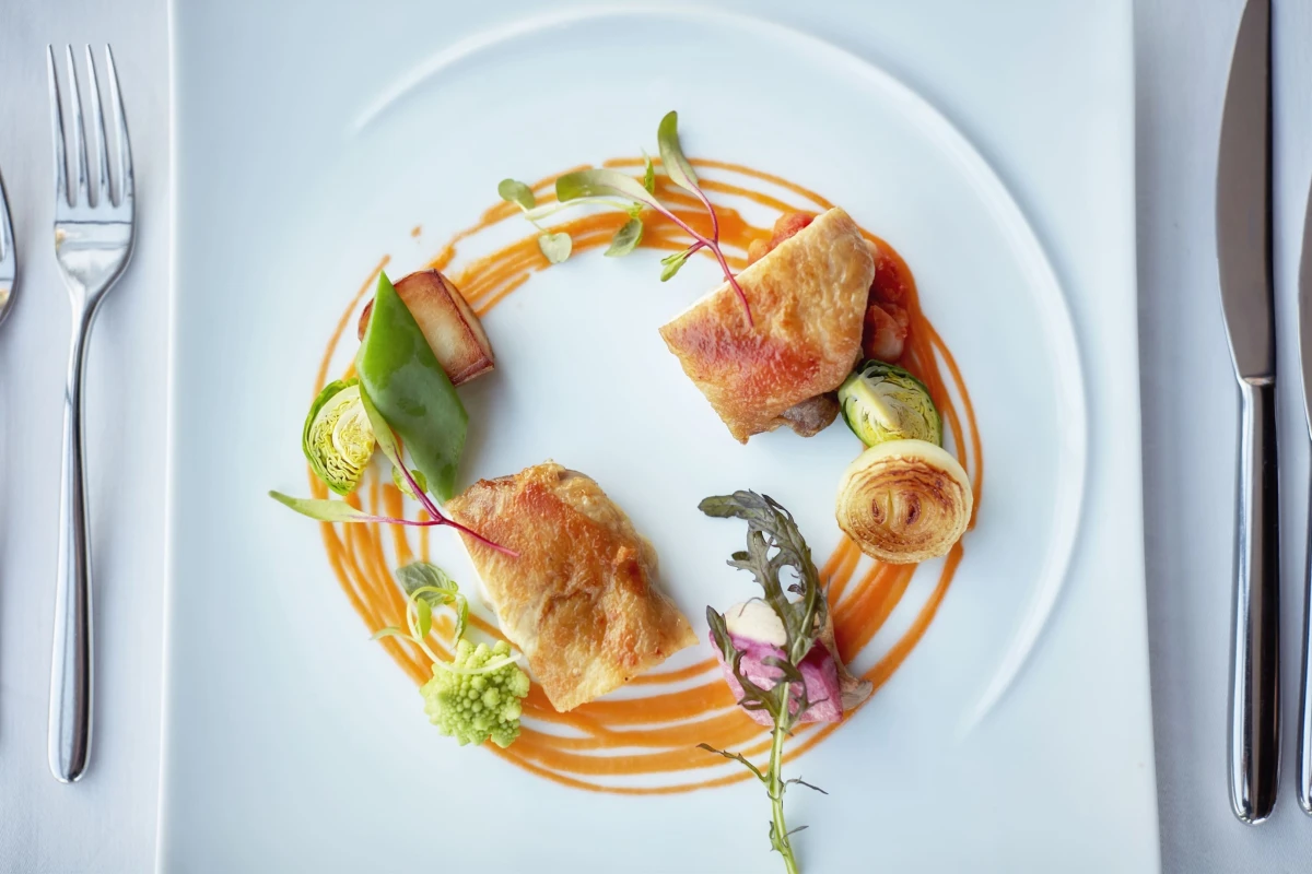 ampersand By LAGUNAVEIL ATELIER