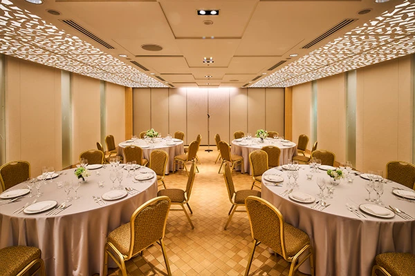 ホテルメトロポリタン:春陽