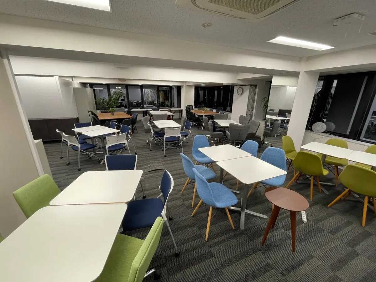 ウィズスクエア・GLOXIA銀座店