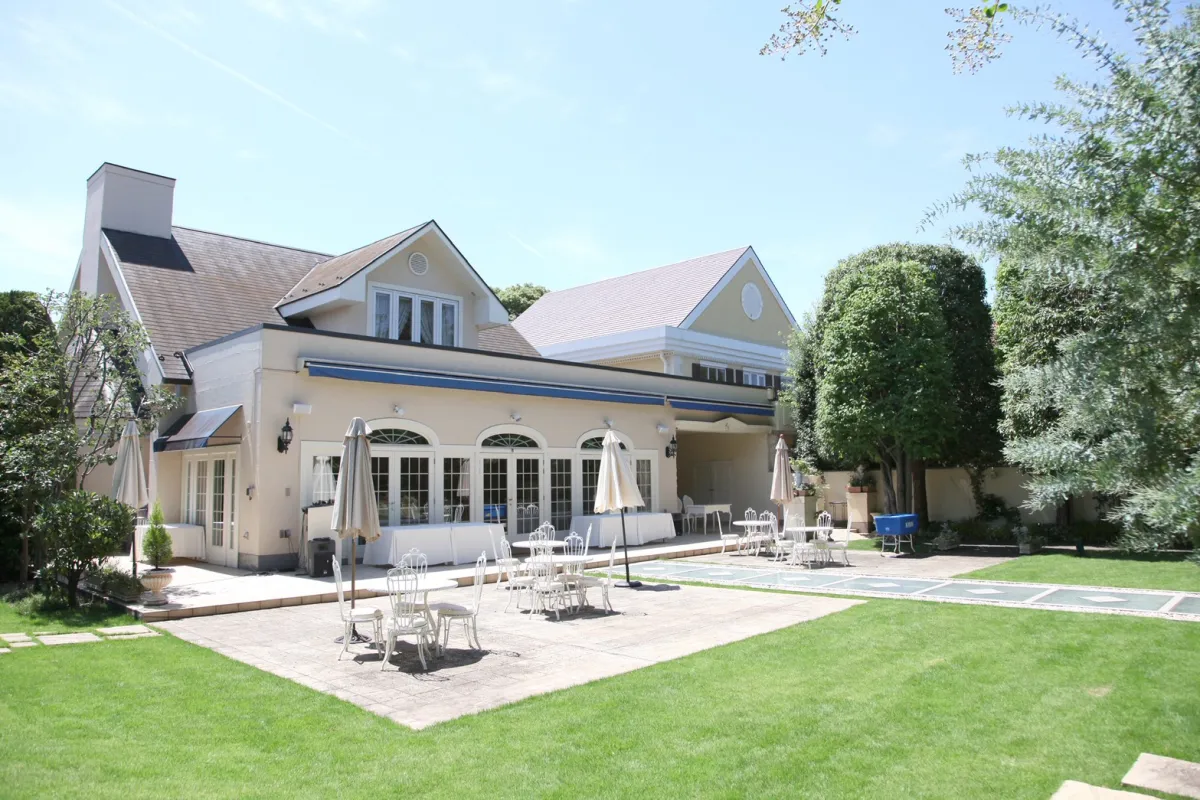 ルーデンス立川ウエディングガーデン:フランス館 グランキャスケード