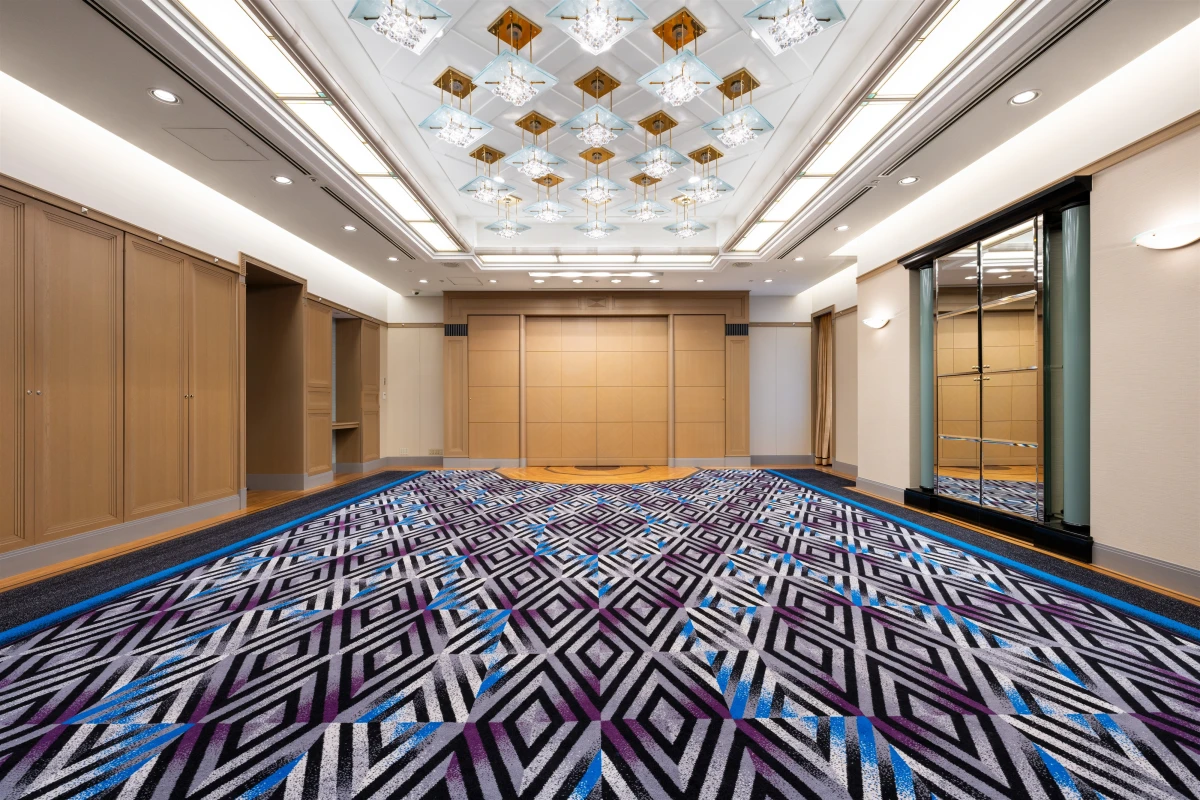 ホテルニューオータニ幕張:すみれ / ゆり