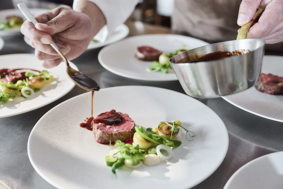 ラヴィマーナ神戸