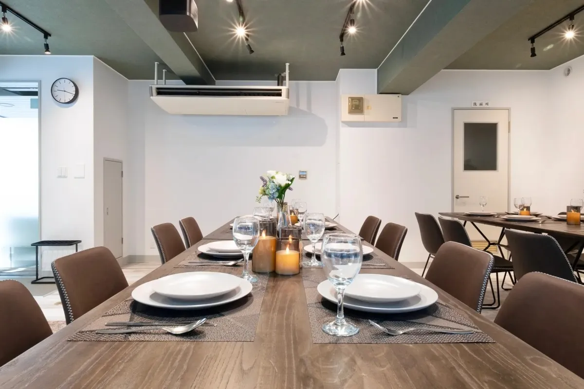 813_MillionLOUNGE西新宿:813_MillionLOUNGE西新宿