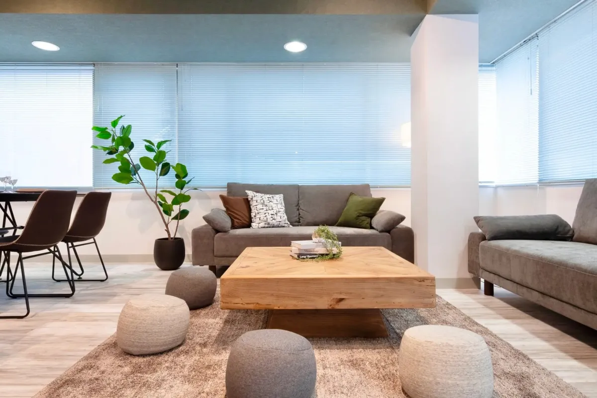 813_MillionLOUNGE西新宿