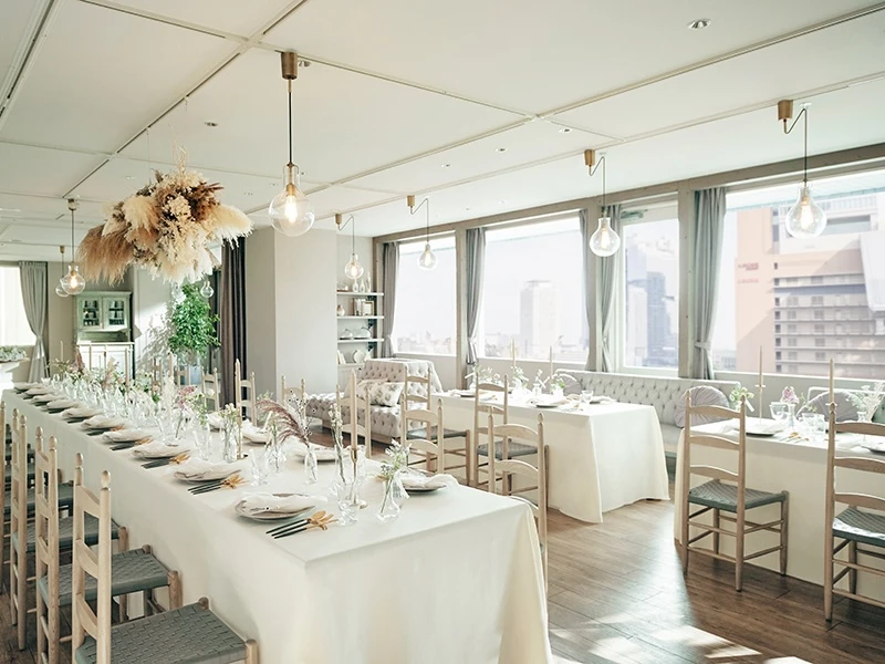 パーティ会場「アフターリビング」