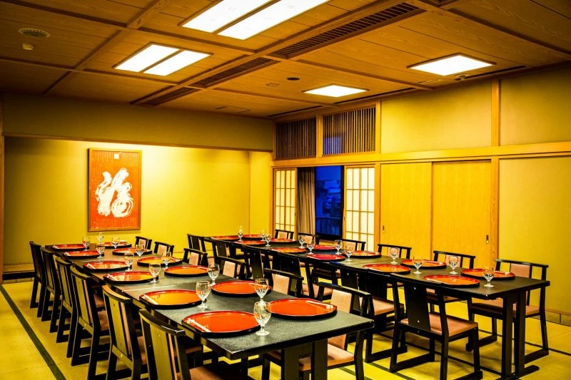 5F 宴会場「安堵」