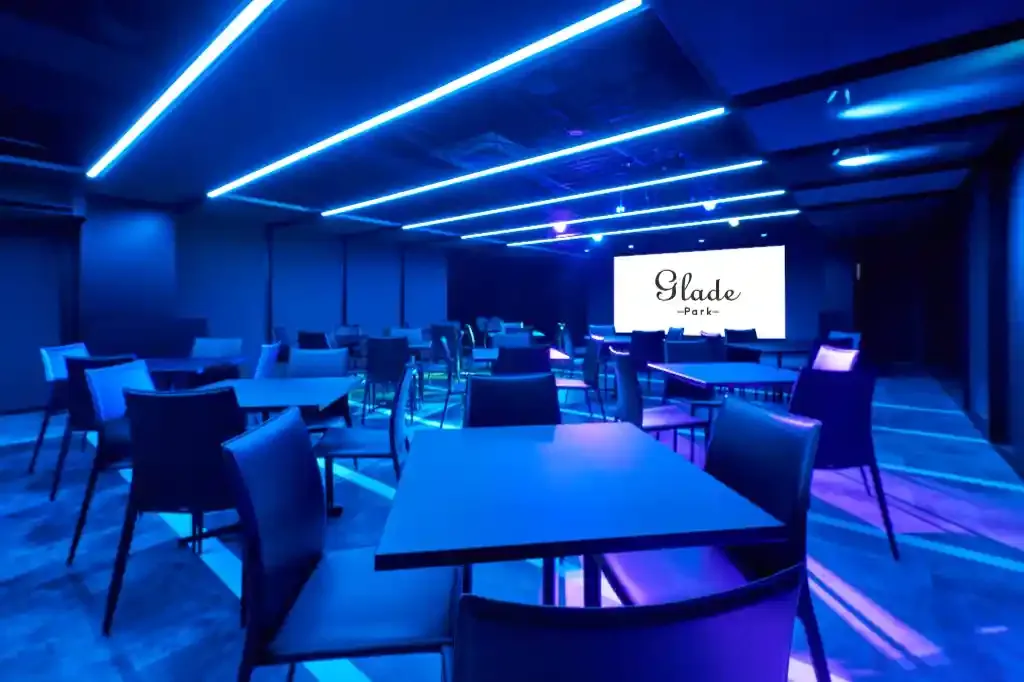 グレイドパーク 新橋駅前8F（銀座口）