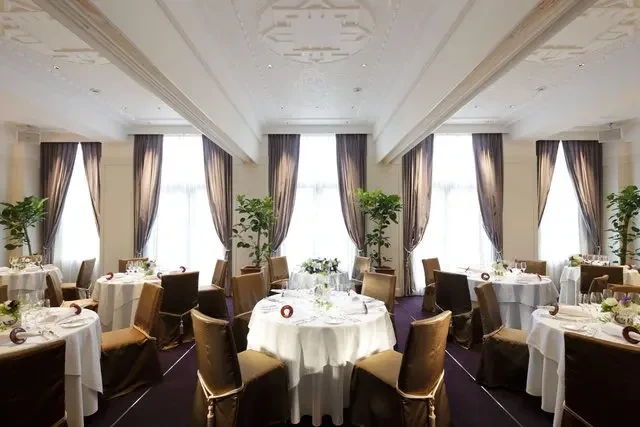 PRIVATE ROOM（旧副知事室）