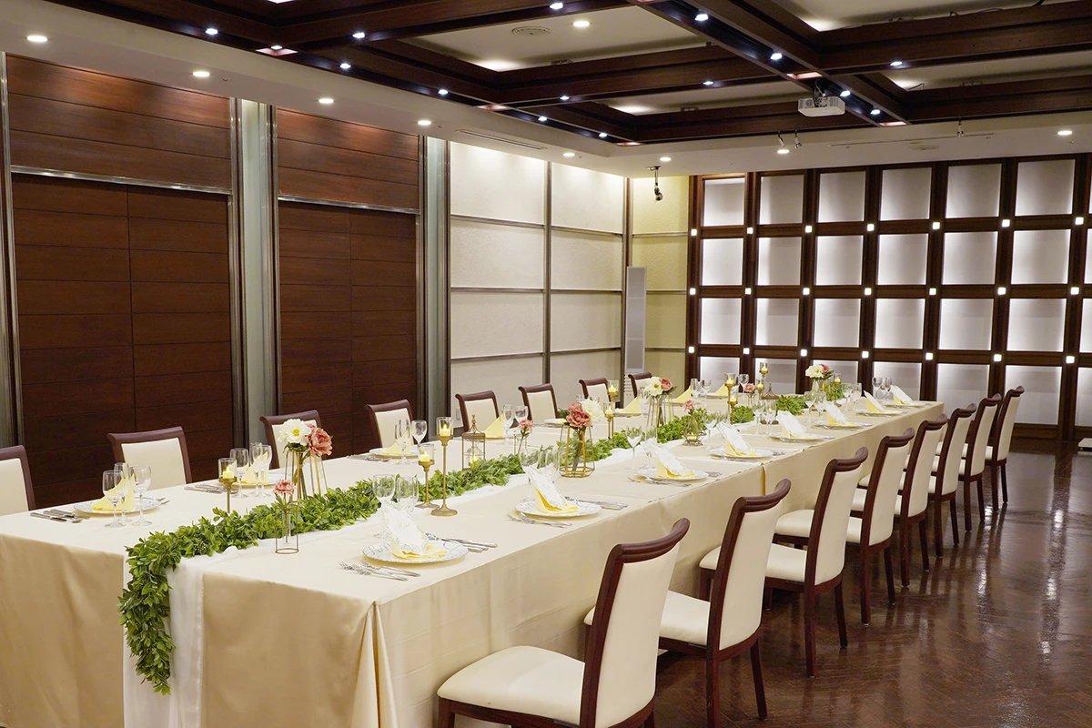 6F NUEVO MODA（ヌエヴォ・モーダ）