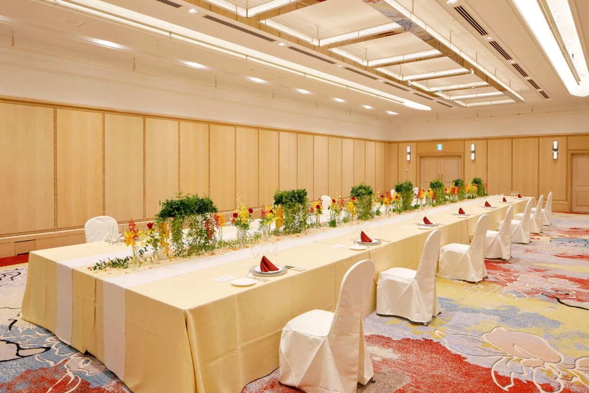 孔雀の間　全室