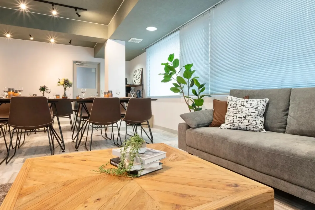 813_MillionLOUNGE西新宿