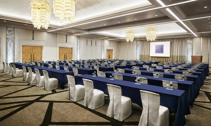 ホテル阪急インターナショナル:南中瑞鳥