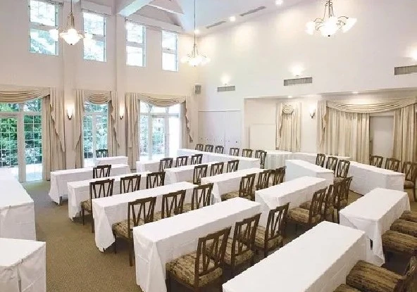 旧軽井沢礼拝堂 / 旧軽井沢 ホテル音羽ノ森