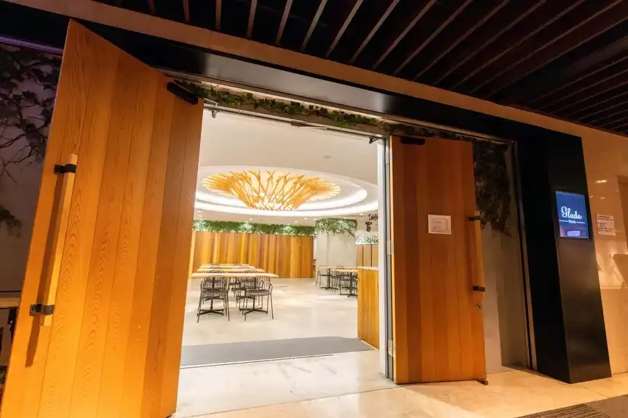 グレイドパーク新宿西口（旧：グレイドパーク新宿）