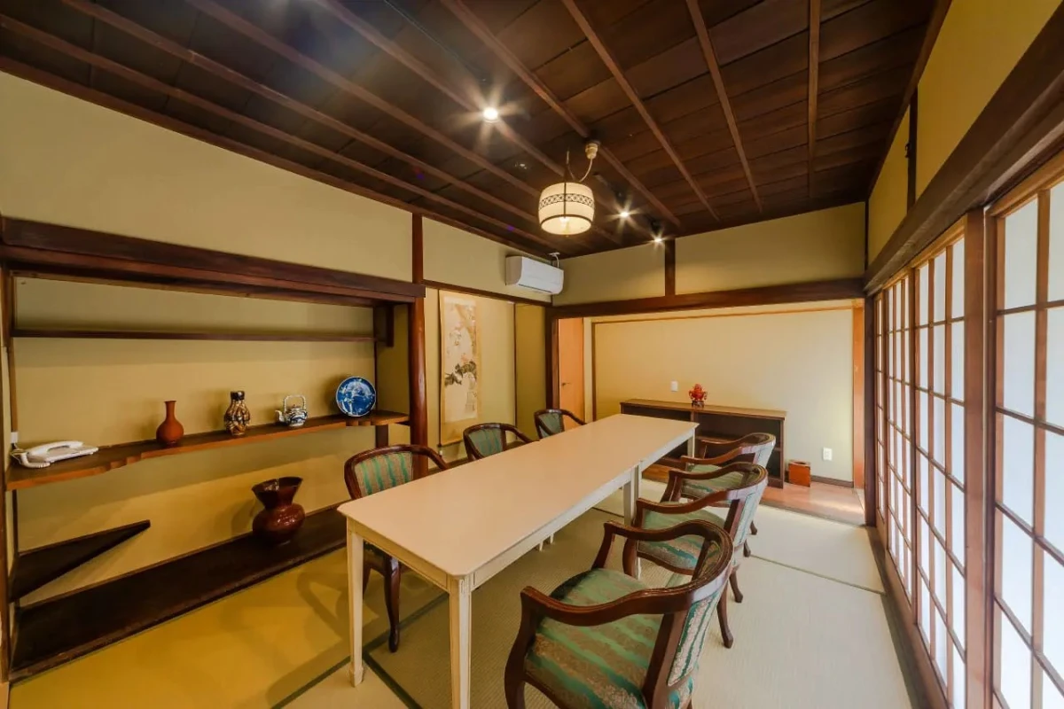 萃香園ホテル:白秋の間