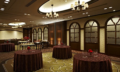 ホテル阪急インターナショナル:山吹+鈴蘭・秋桜+南天