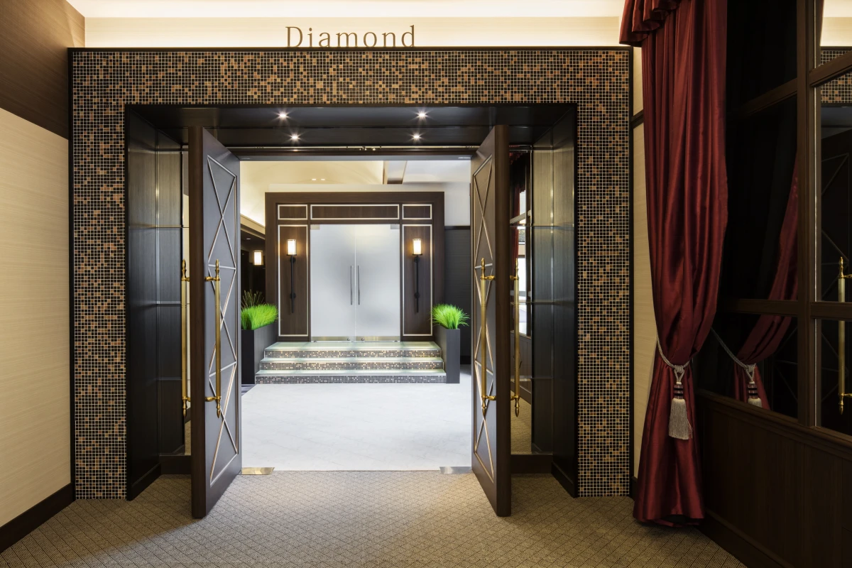 シェラトン・グランデ・トーキョーベイ・ホテル:ダイアモンド