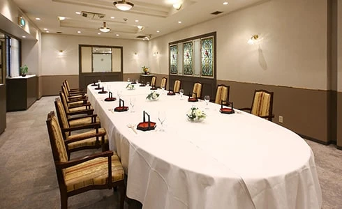 ホテルマリターレ創世 久留米:すもも（東館 1F 小宴会場 ）