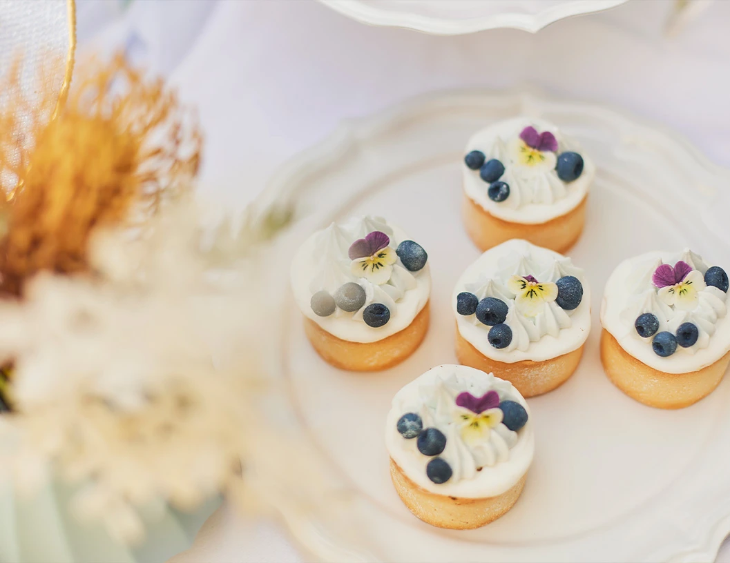 W the style of wedding