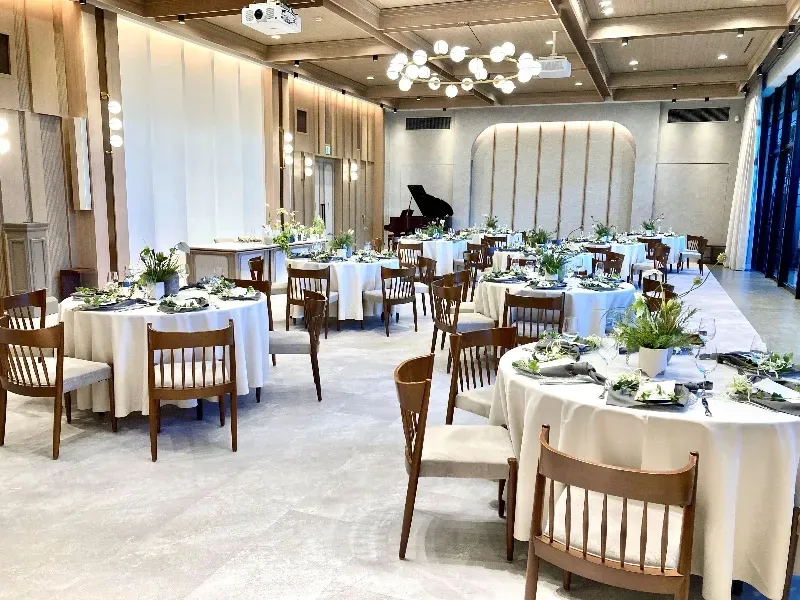 ニーズ表参道（旧名：表参道テラス(表参道TERRACE)）
