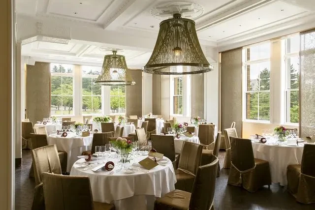 MAIN DINING（旧知事室）