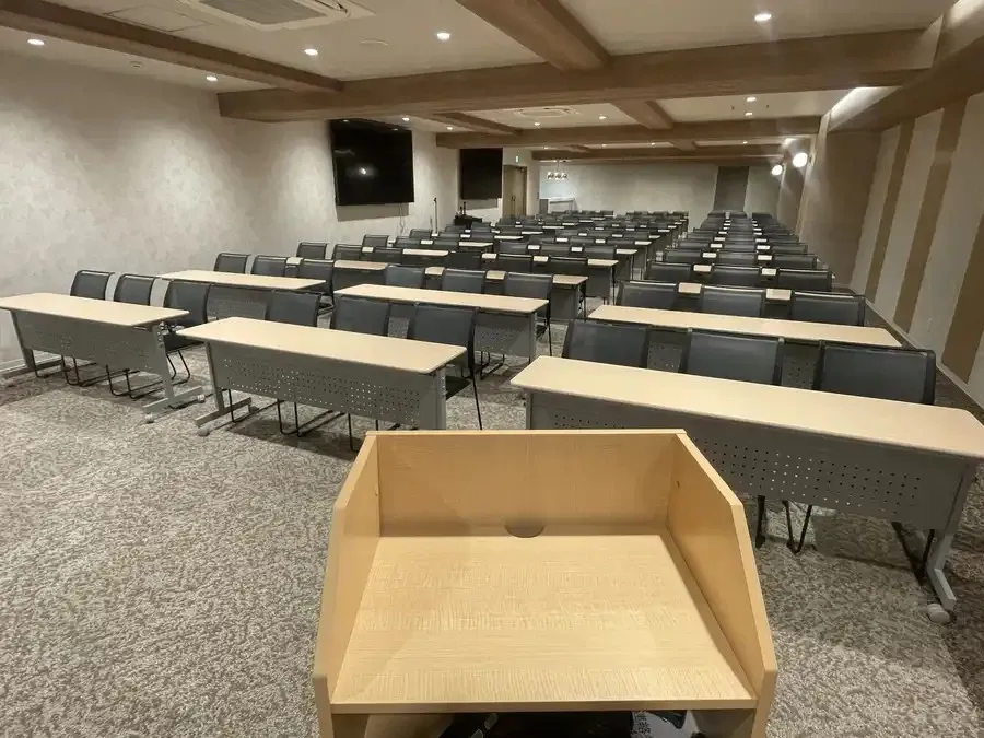 TIME SHARING 新橋駅前4F（銀座口）